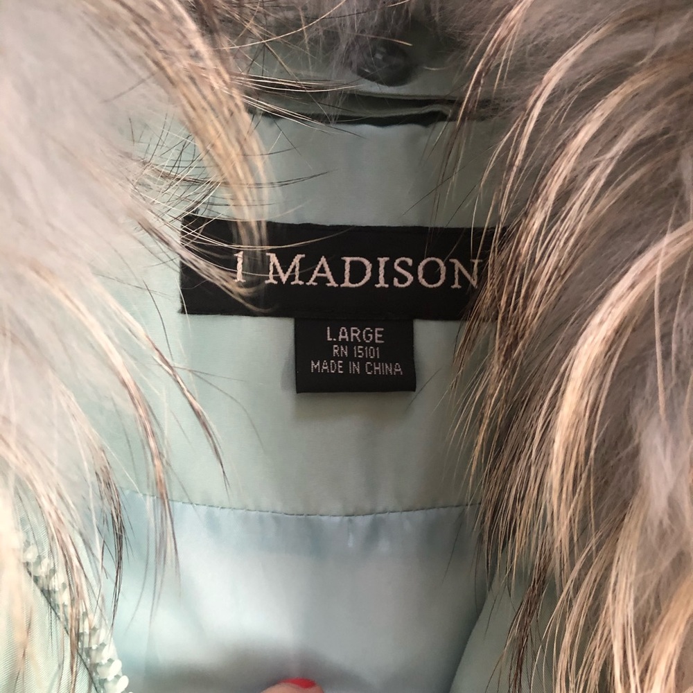 🔥 SOLD 🔥 1 Madison Down Parka Genuine Fur size Large - Picture 4 of 13